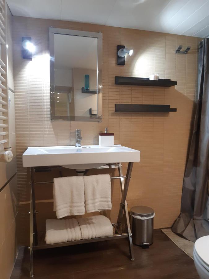 Studio 7 Симанкас Экстерьер фото